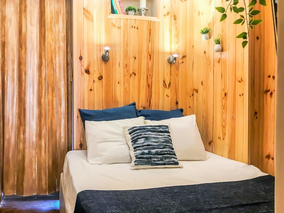 Cozy Charming Flat In Flowers Garden! * Lisbon